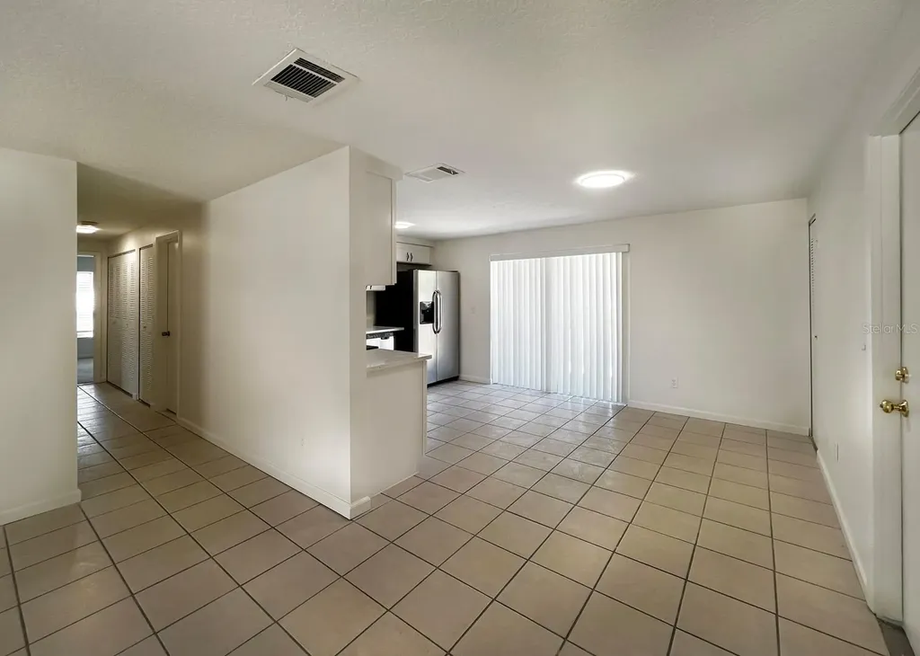 2307 Merrily Circle N Seffner FL 33584