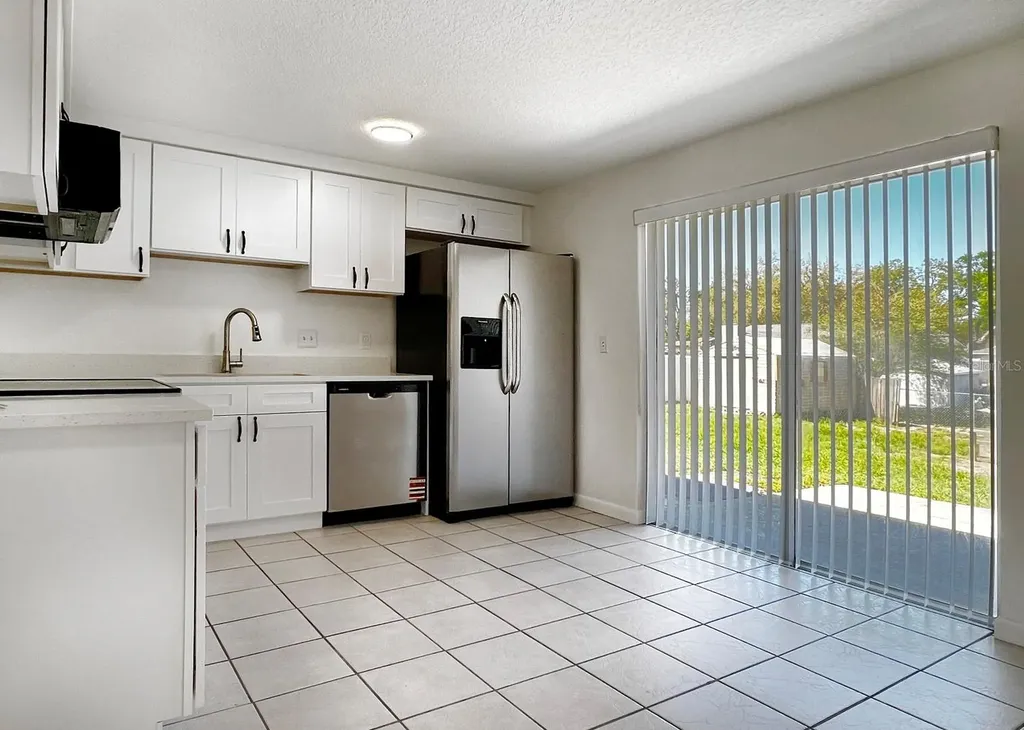 2307 Merrily Circle N Seffner FL 33584