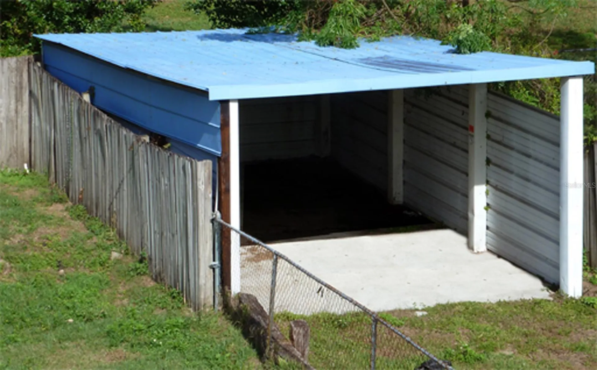 2307 Merrily Circle N Seffner FL 33584