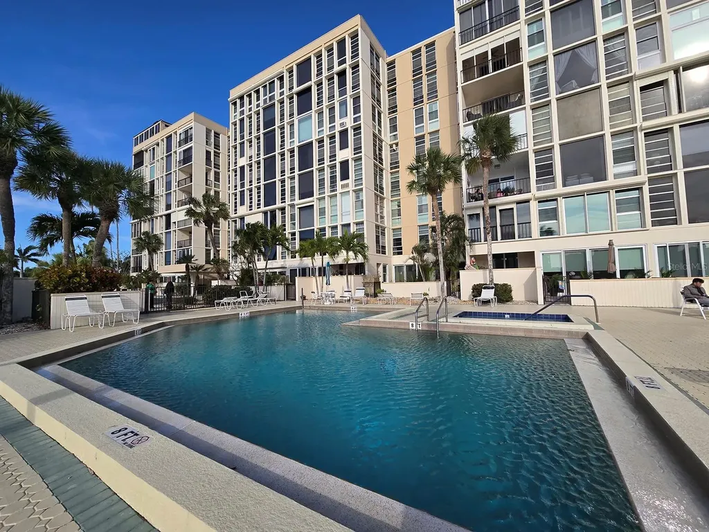 7400 Sun Island Drive S South Pasadena FL 33707