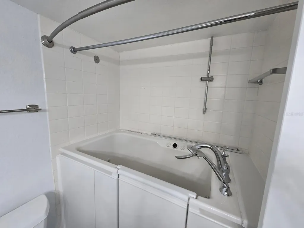 7400 Sun Island Drive S South Pasadena FL 33707