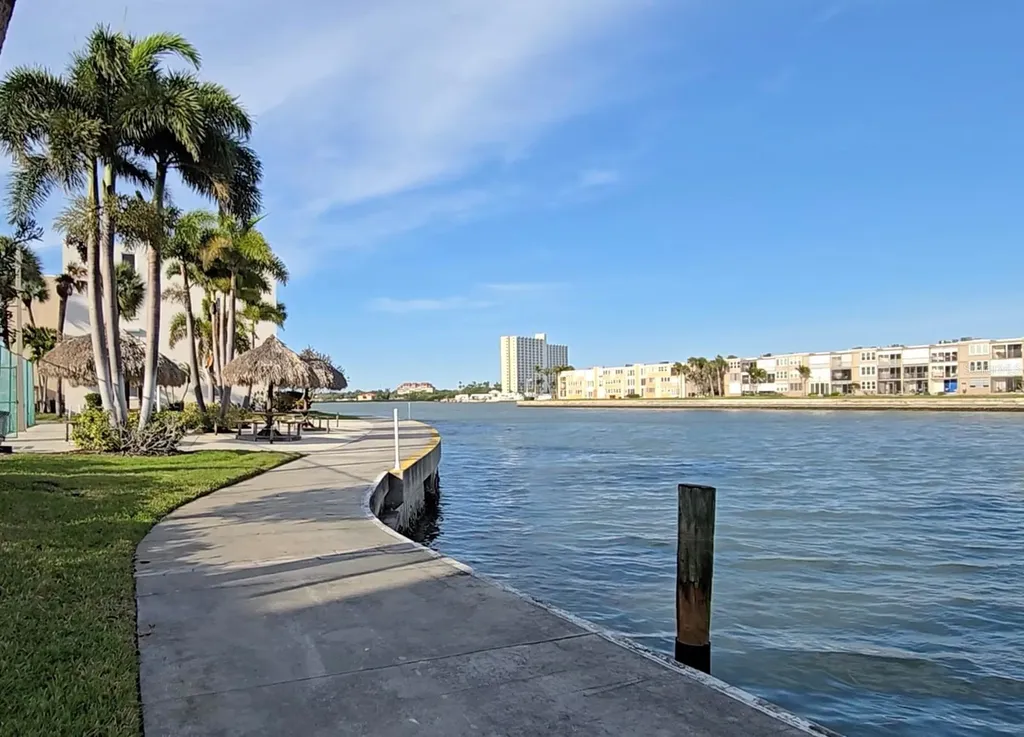 7400 Sun Island Drive S South Pasadena FL 33707
