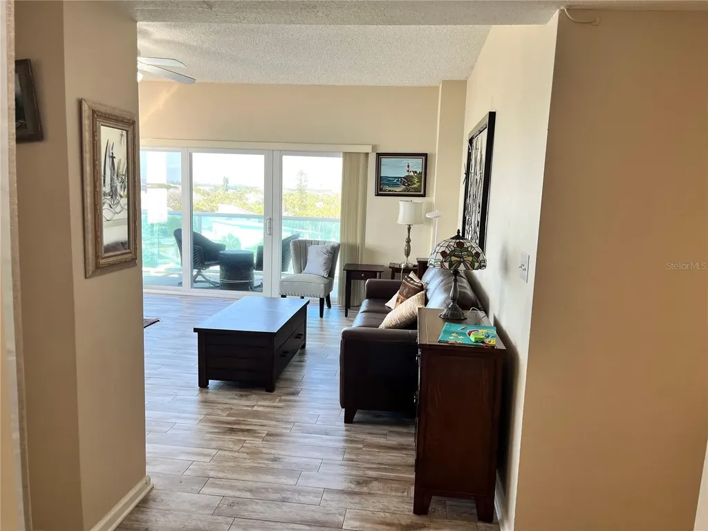 880 Mandalay Avenue Clearwater Beach FL 33767