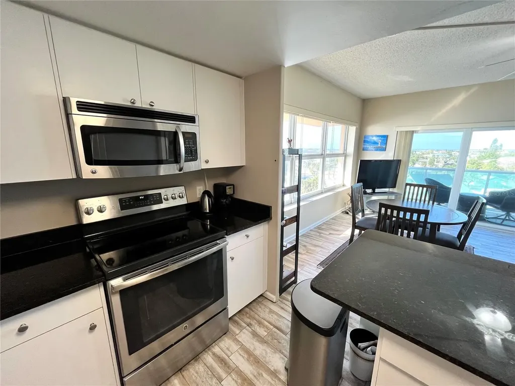 880 Mandalay Avenue Clearwater Beach FL 33767