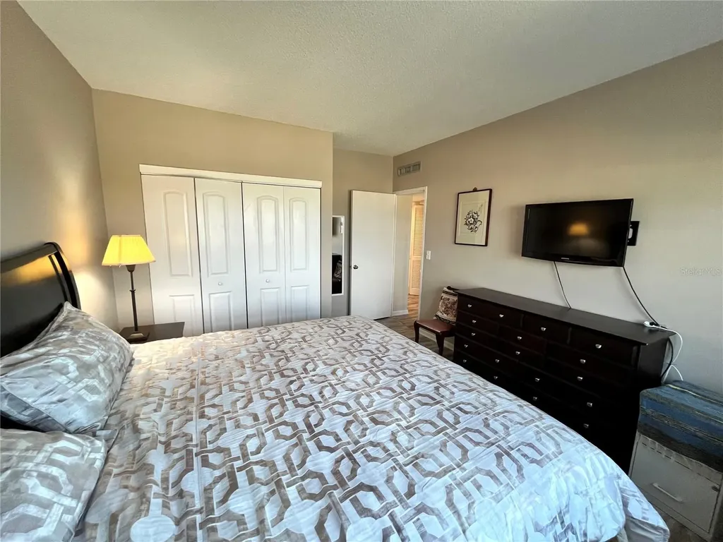 880 Mandalay Avenue Clearwater Beach FL 33767