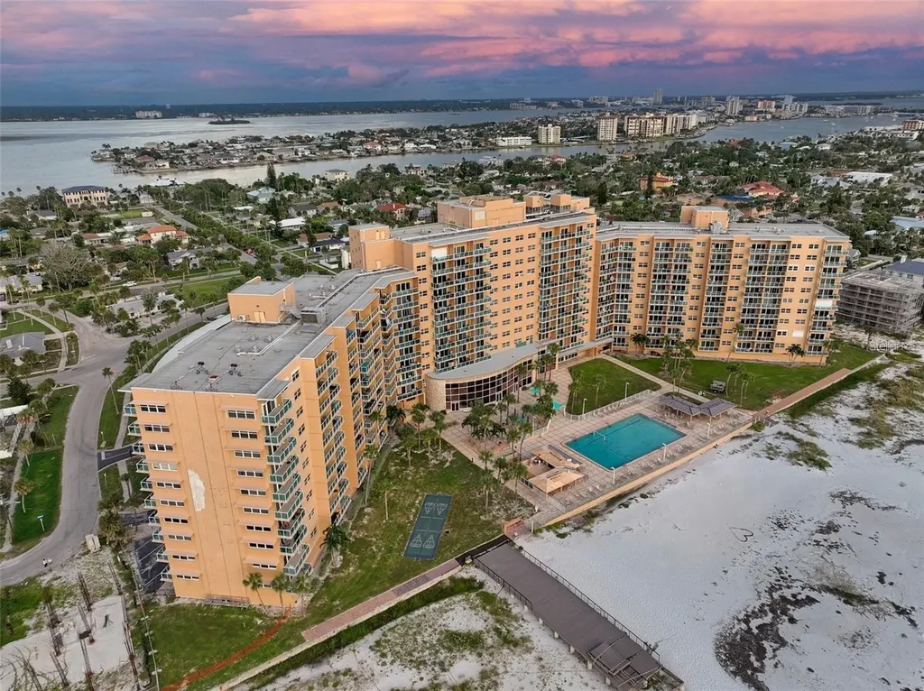 880 Mandalay Avenue Clearwater Beach FL 33767