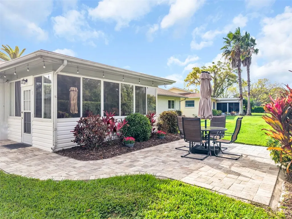 2869 Doone Circle Palm Harbor FL 34684