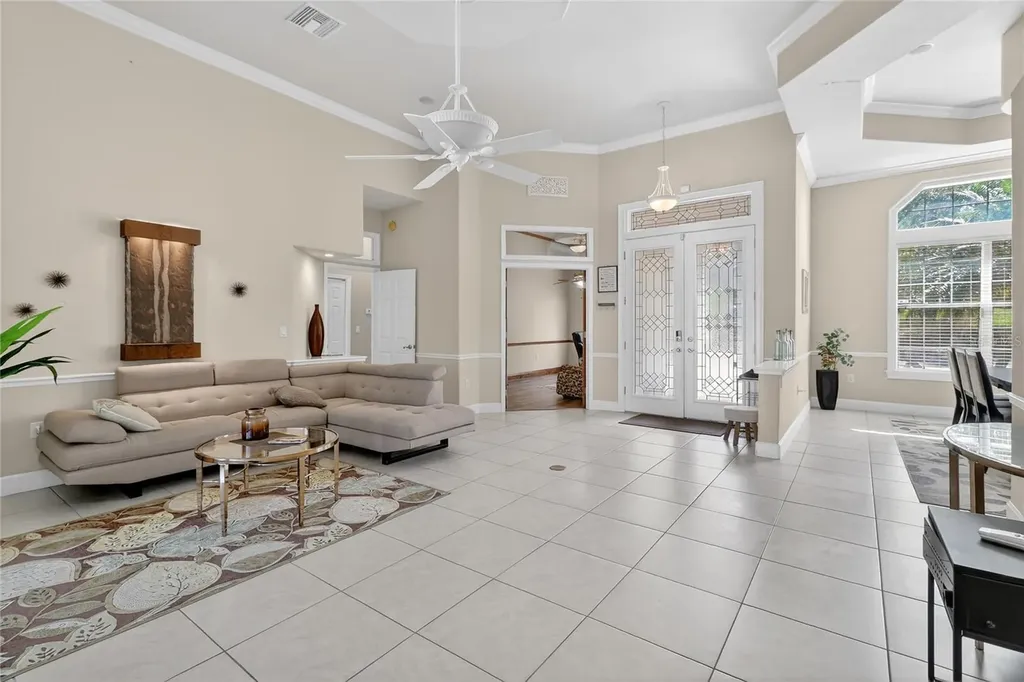 1028 S Lake Mariam Drive Winter Haven FL 33884