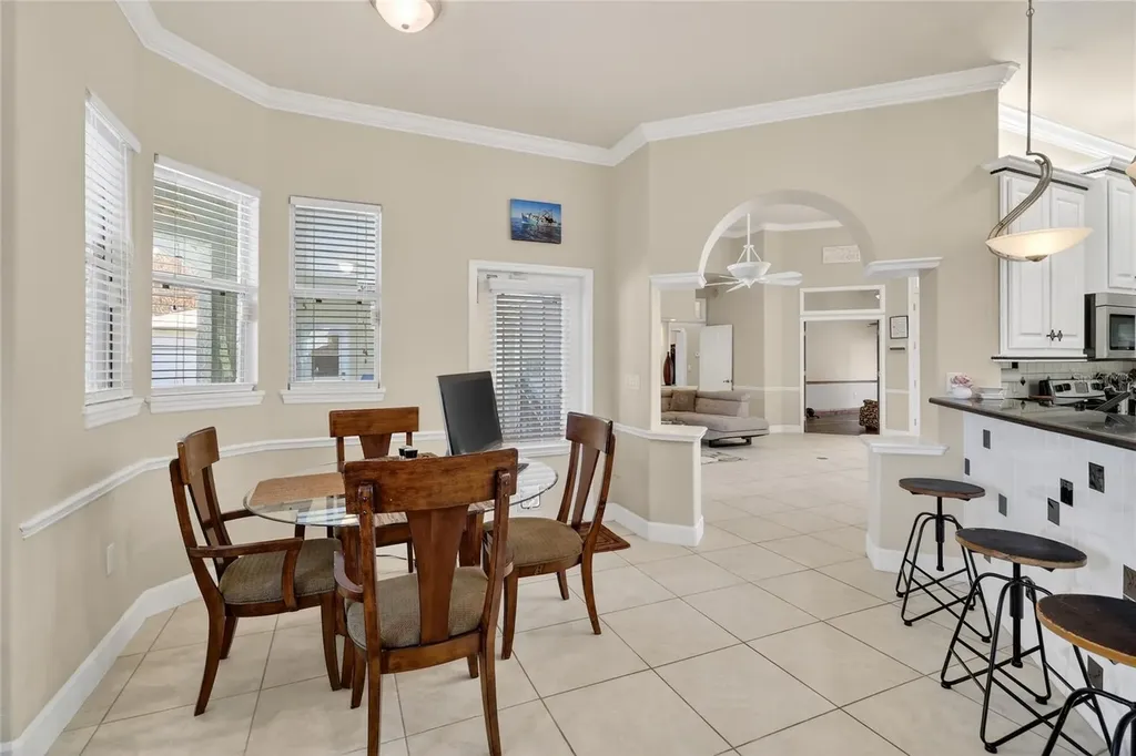 1028 S Lake Mariam Drive Winter Haven FL 33884
