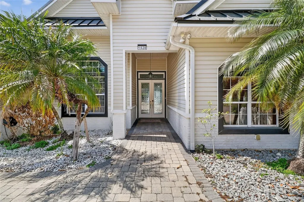 1028 S Lake Mariam Drive Winter Haven FL 33884
