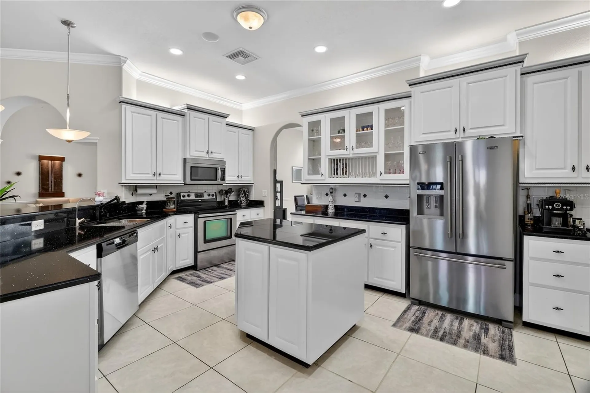 1028 S Lake Mariam Drive Winter Haven FL 33884