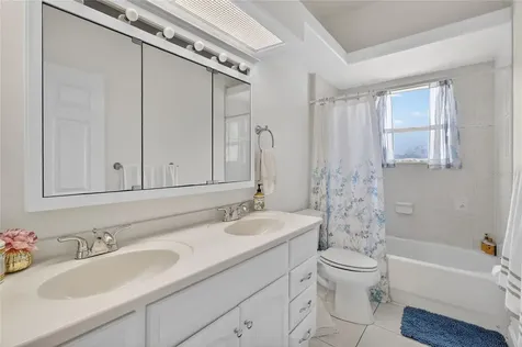 1028 S Lake Mariam Drive Winter Haven FL 33884