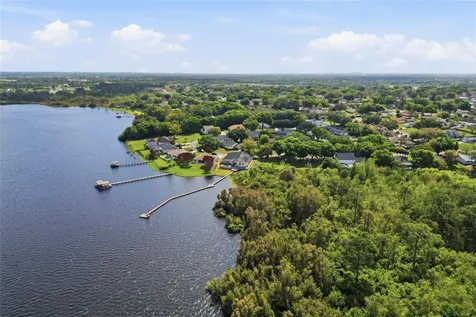 1028 S Lake Mariam Drive Winter Haven FL 33884