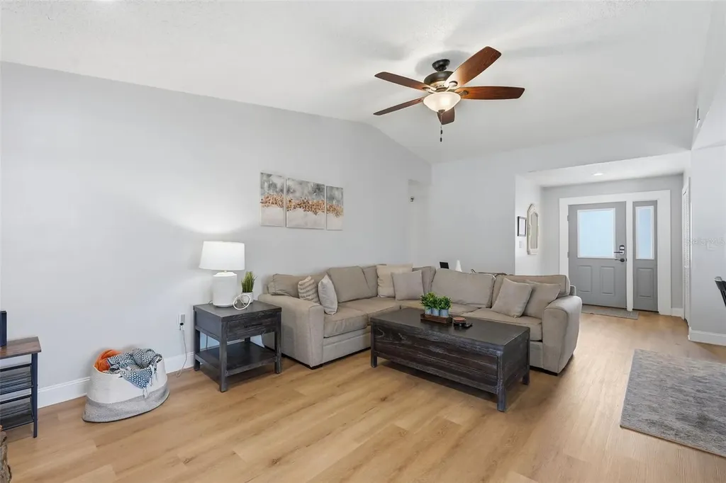 12762 98th Street Largo FL 33773