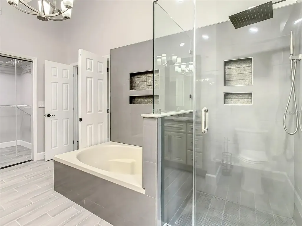 6708 Yardley Way Tampa FL 33647