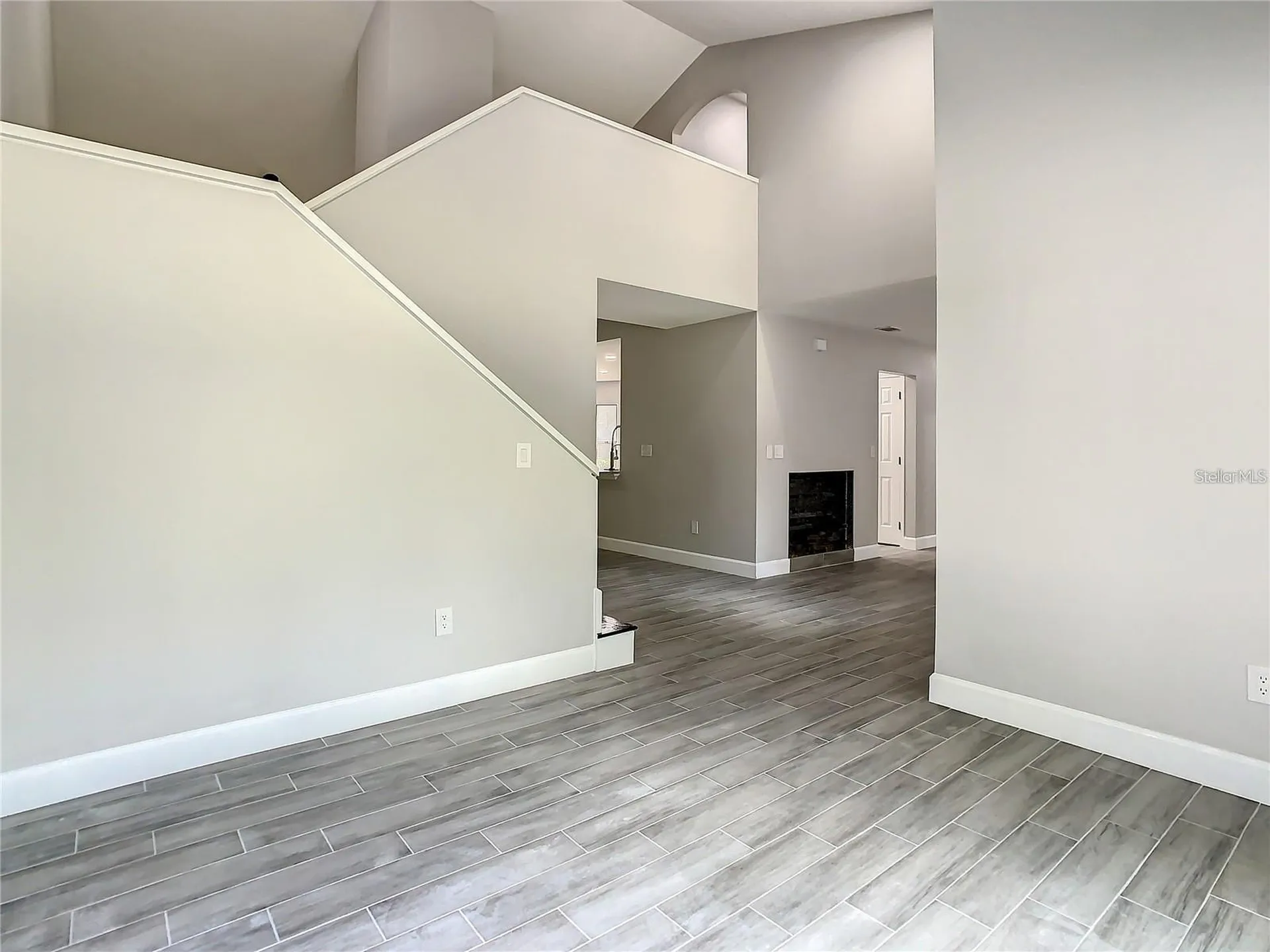 6708 Yardley Way Tampa FL 33647
