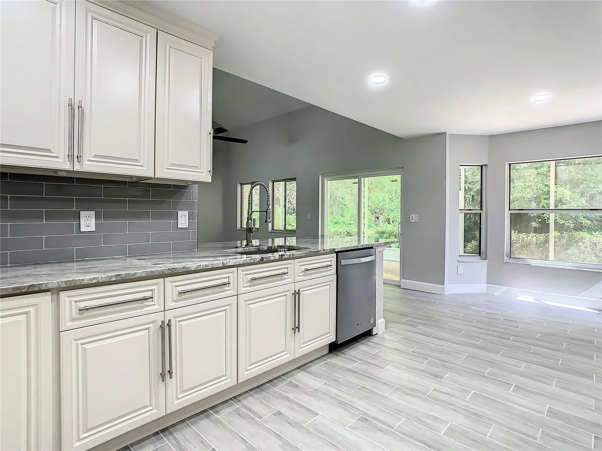 6708 Yardley Way Tampa FL 33647