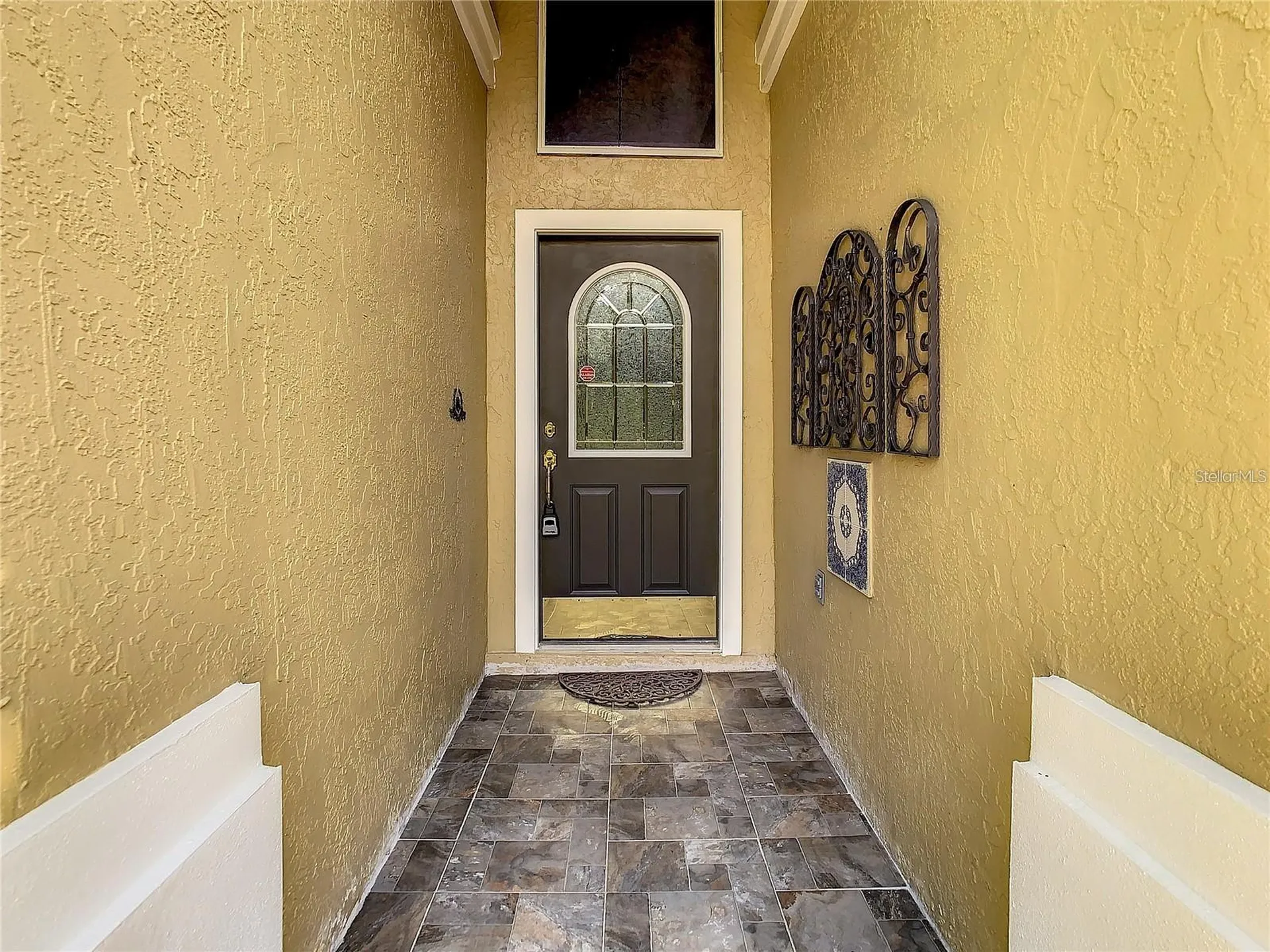 6708 Yardley Way Tampa FL 33647