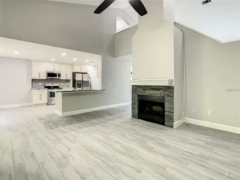 6708 Yardley Way Tampa FL 33647