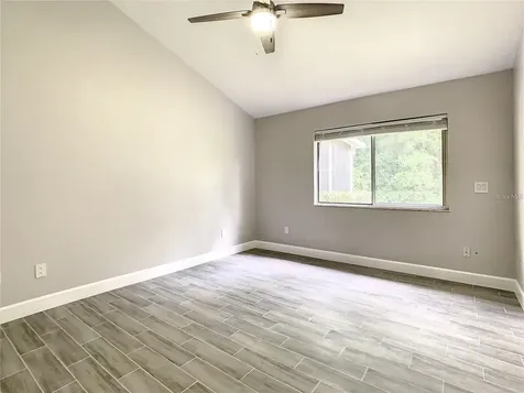 6708 Yardley Way Tampa FL 33647