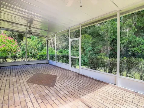 6708 Yardley Way Tampa FL 33647