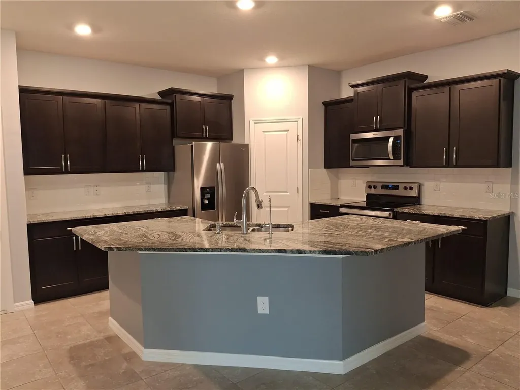 7891 Stonebrook Circle Wesley Chapel FL 33545