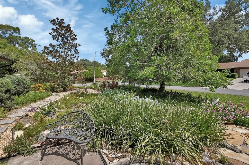890 Lancaster Road Deland FL 32720