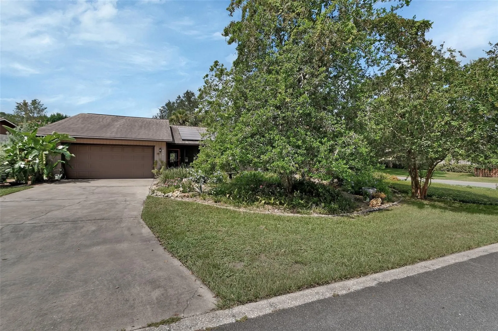 890 Lancaster Road Deland FL 32720