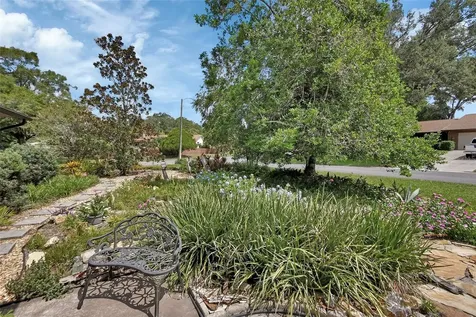 890 Lancaster Road Deland FL 32720