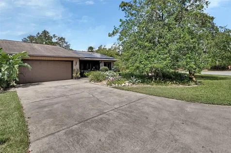 890 Lancaster Road Deland FL 32720