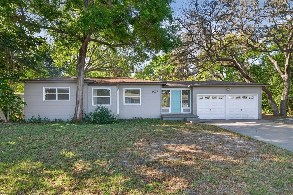 1623 Dartmouth Street Clearwater FL 33755