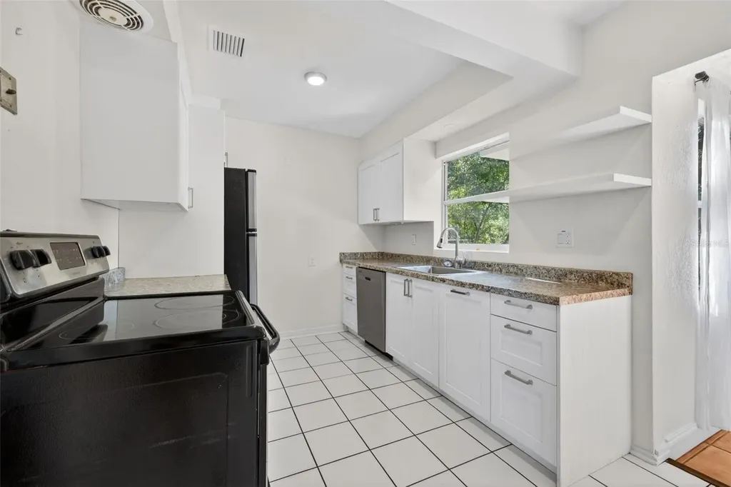 1623 Dartmouth Street Clearwater FL 33755