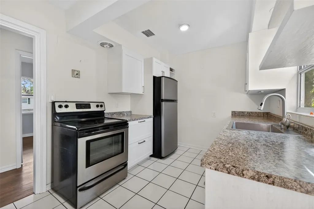 1623 Dartmouth Street Clearwater FL 33755