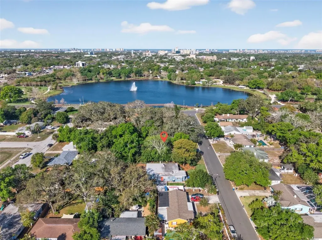 1623 Dartmouth Street Clearwater FL 33755