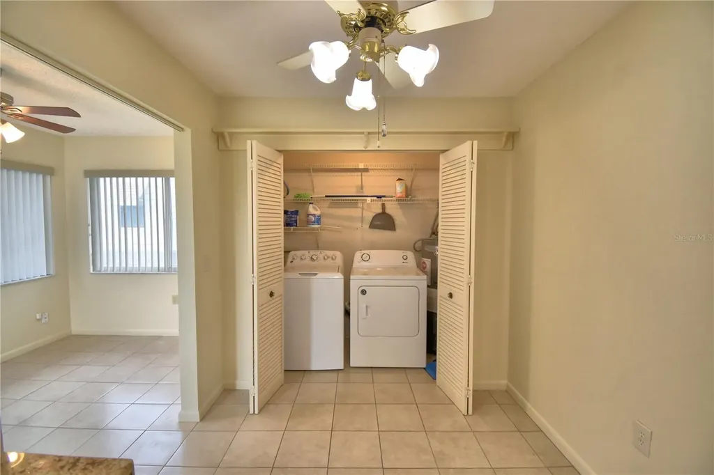 1690 Colonnades Circle N Lakeland FL 33811