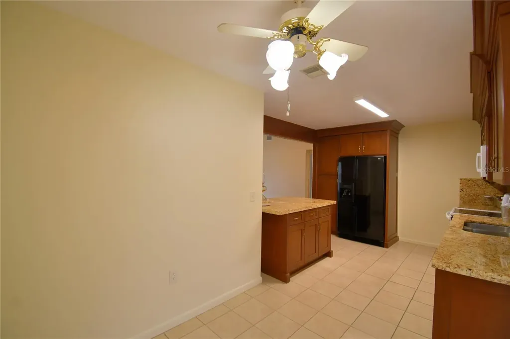 1690 Colonnades Circle N Lakeland FL 33811