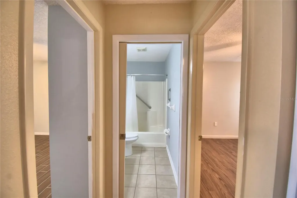 1690 Colonnades Circle N Lakeland FL 33811
