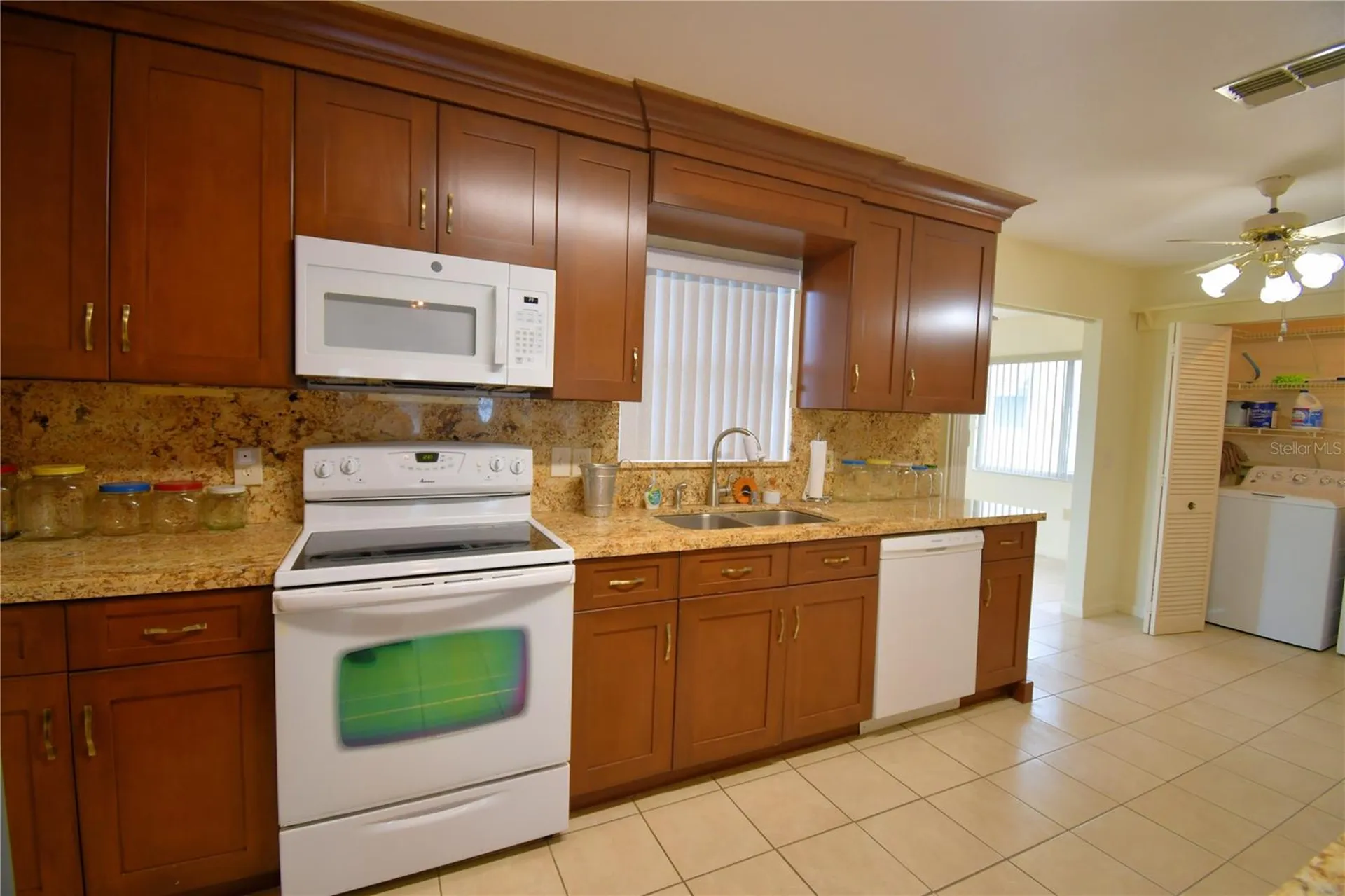 1690 Colonnades Circle N Lakeland FL 33811
