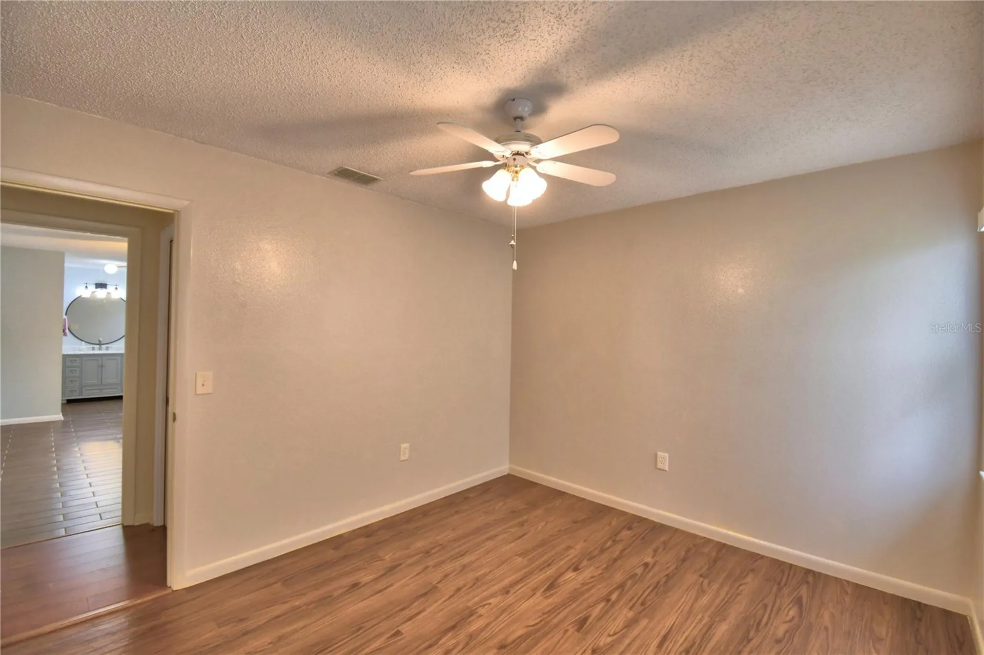 1690 Colonnades Circle N Lakeland FL 33811