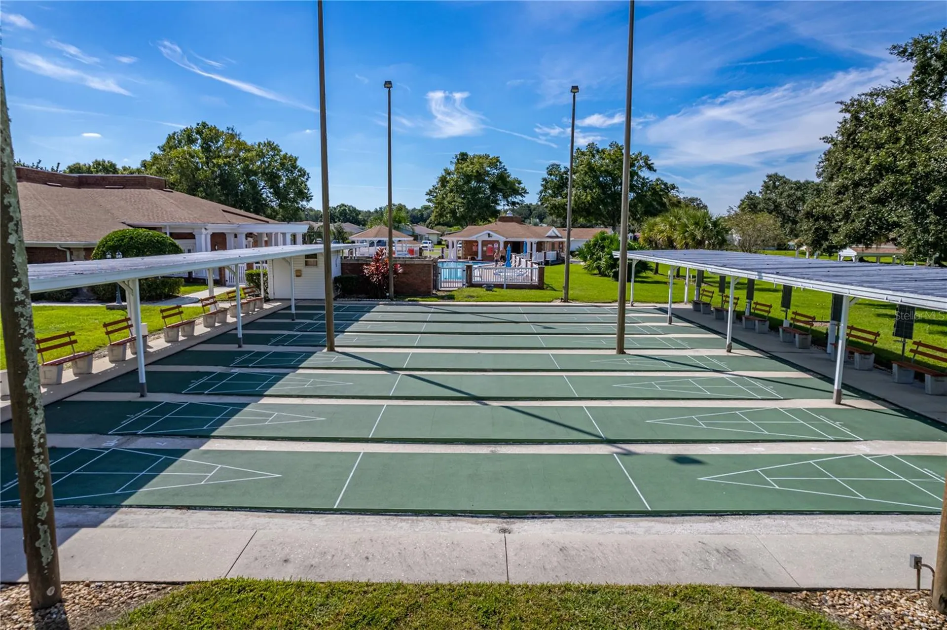1690 Colonnades Circle N Lakeland FL 33811