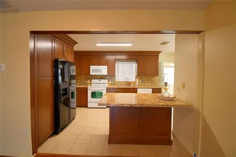 1690 Colonnades Circle N Lakeland FL 33811
