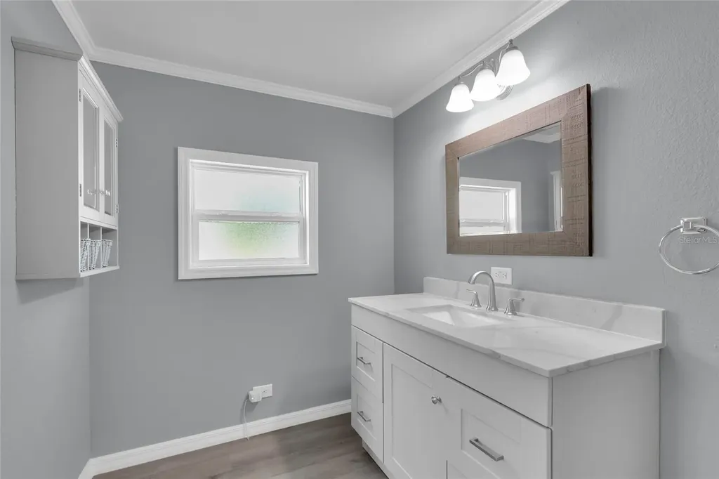100 Papaya Cove Leesburg FL 34748