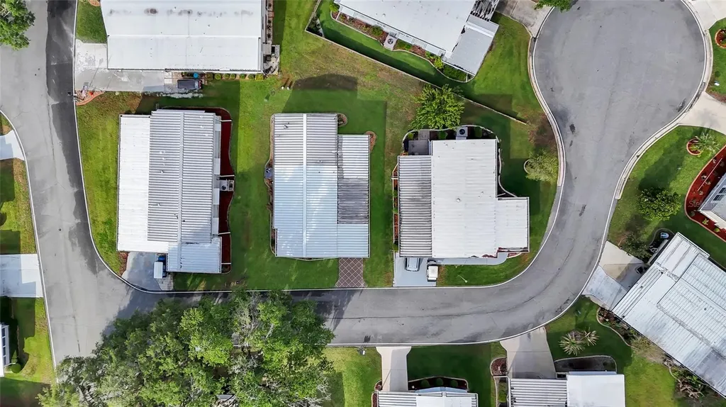 100 Papaya Cove Leesburg FL 34748