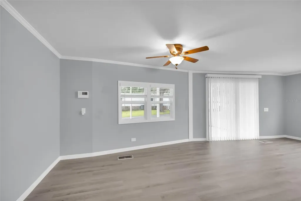 100 Papaya Cove Leesburg FL 34748