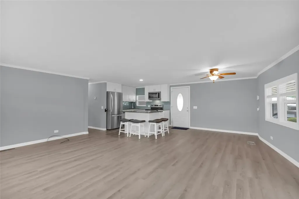 100 Papaya Cove Leesburg FL 34748