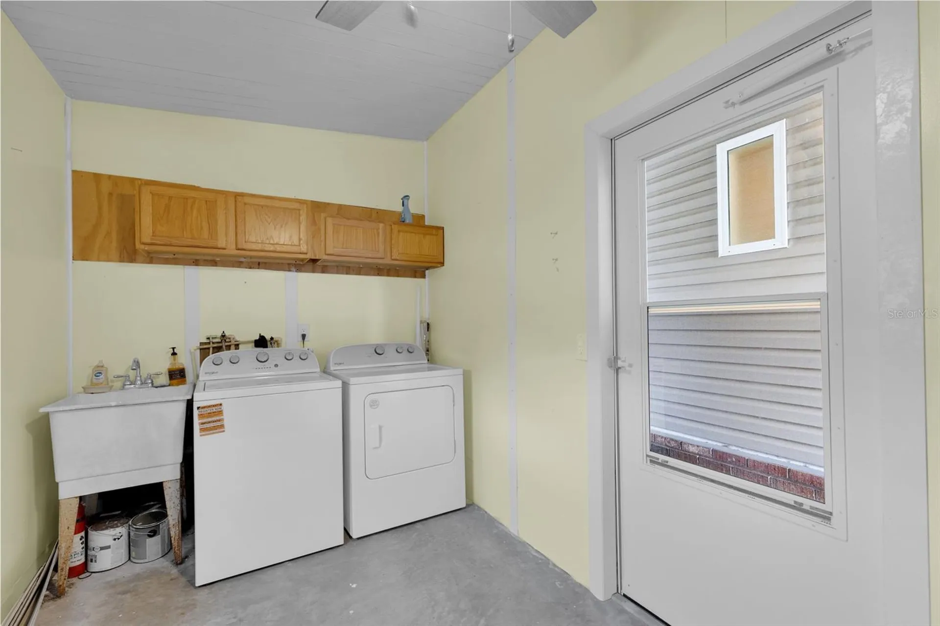 100 Papaya Cove Leesburg FL 34748