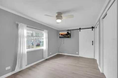 100 Papaya Cove Leesburg FL 34748