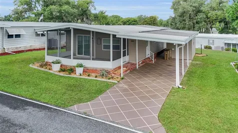 100 Papaya Cove Leesburg FL 34748
