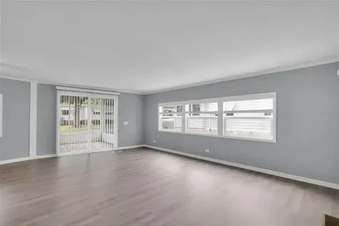 100 Papaya Cove Leesburg FL 34748
