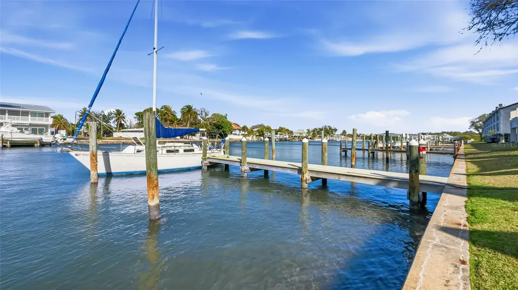 318 Windrush Boulevard Indian Rocks Beach FL 33785